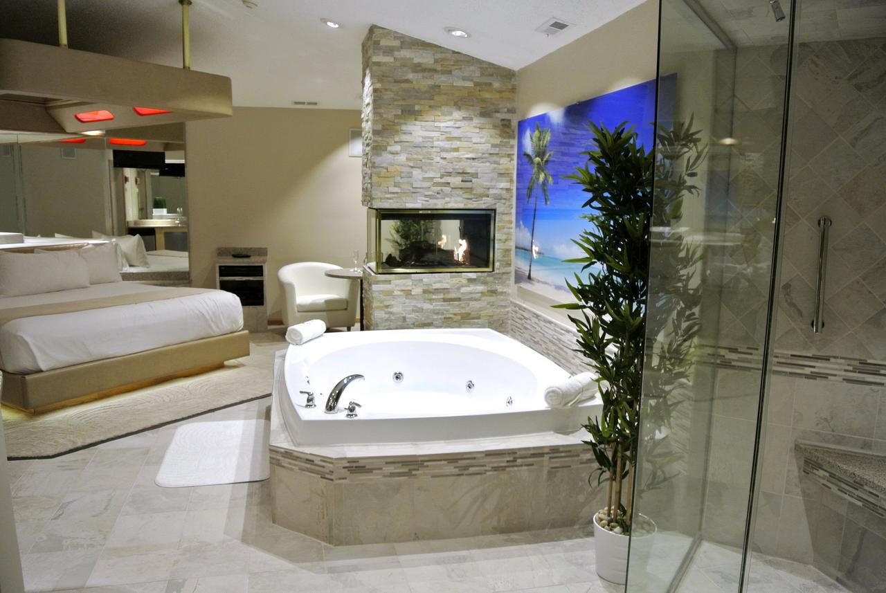 Sybaris Pool Suites Frankfort - Adults Only Exteriér fotografie